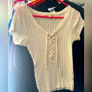 Woman’s short sleeve casual top